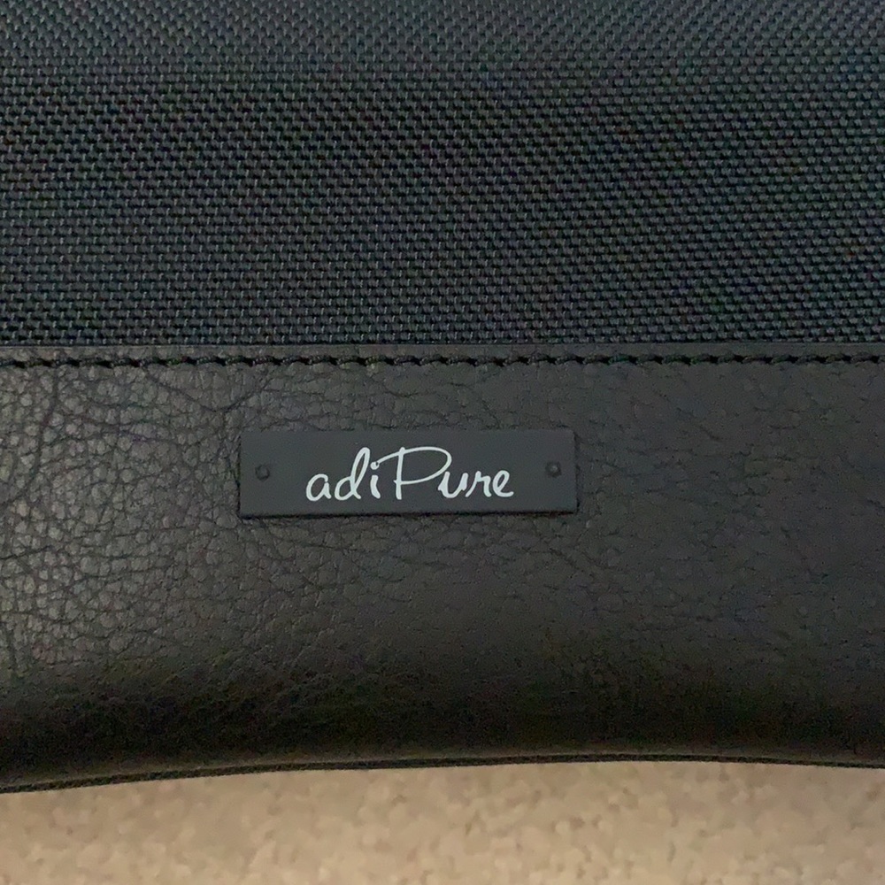Adidas Bag - Picture 2 of 8